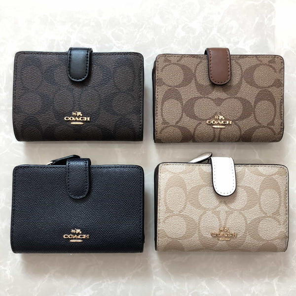 COACH CROSSGRAIN MEDIUM CORNER ZIP WALLET - LovelyMadness Clothing Malaysia