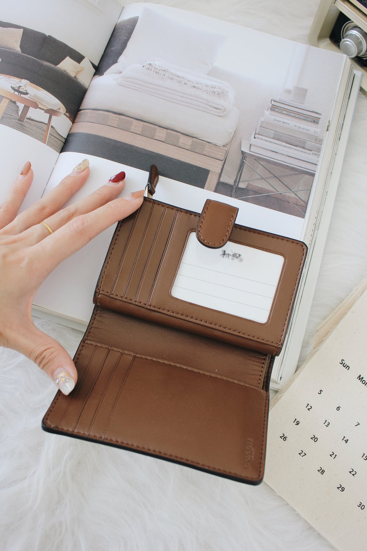 COACH CROSSGRAIN MEDIUM CORNER ZIP WALLET - LovelyMadness Clothing Malaysia