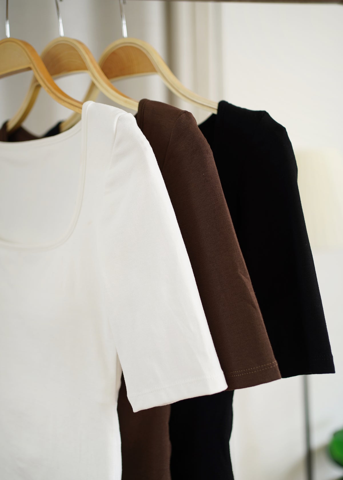 Yura Padded Quarter Sleeve Top