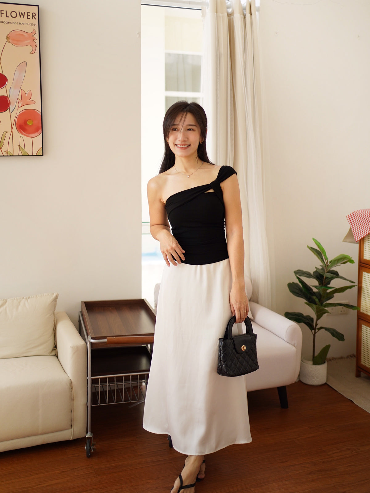 Anisa Twisted Padded Top