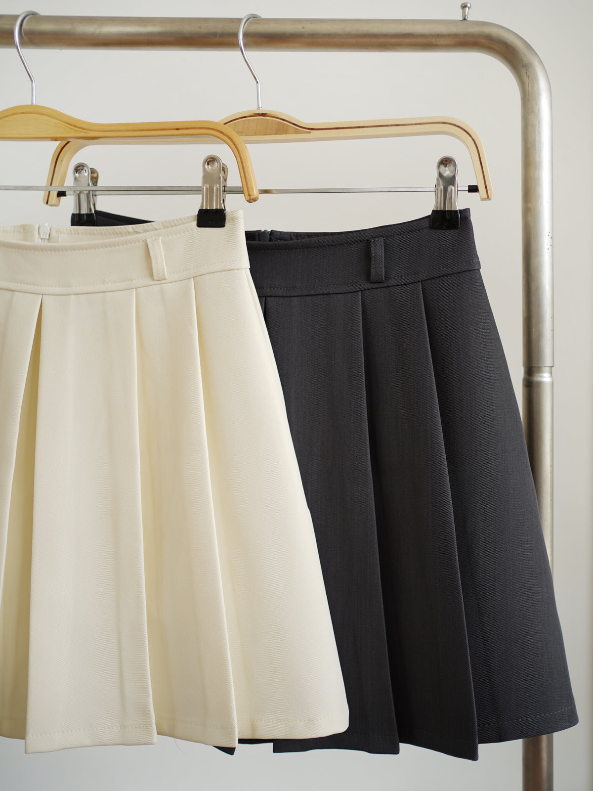 Janice Pleated Skirt