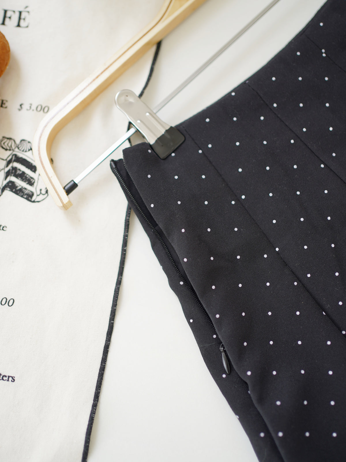 Black Polkadots Pleat Skirt