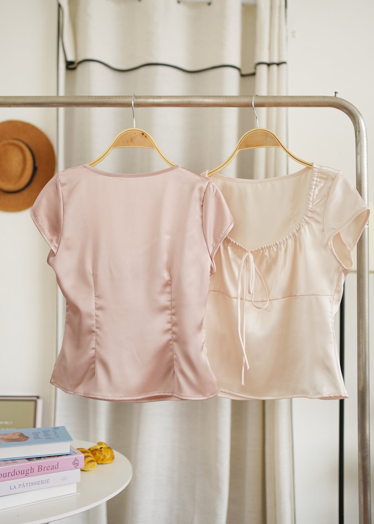 Anna Satin Glow Top