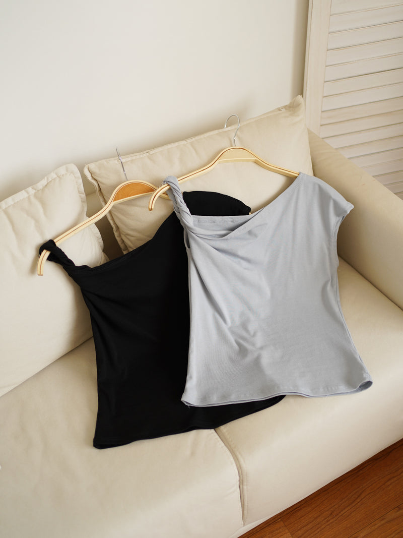 Belle Twisted Top