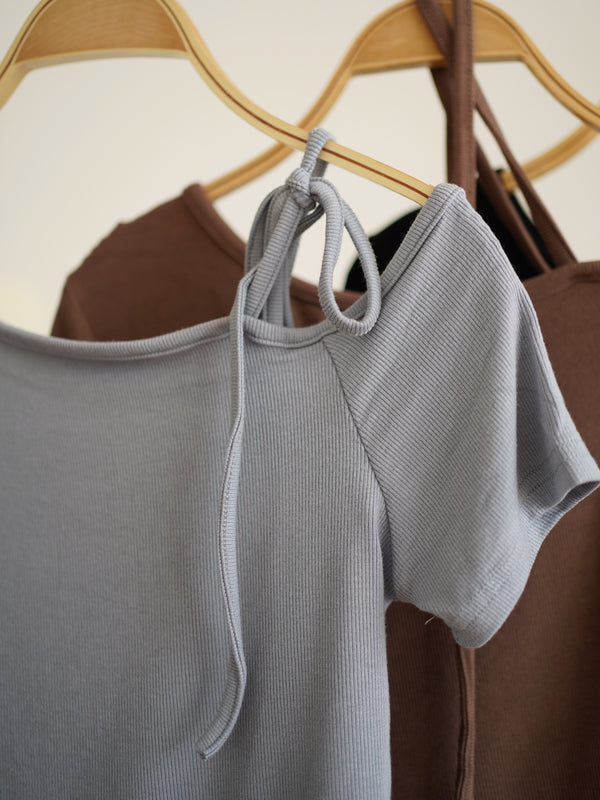 Arina Top - LovelyMadness Clothing Malaysia