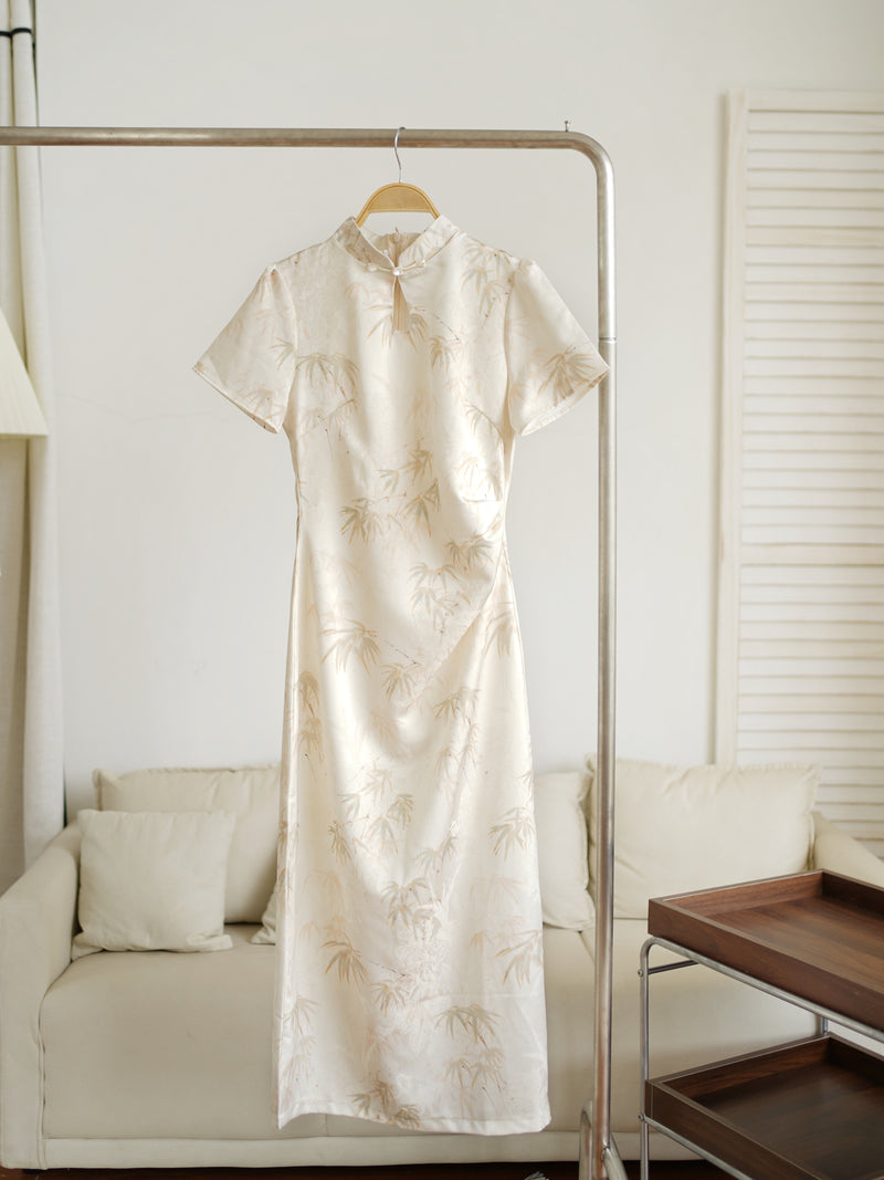 Nuo Yi Oriental Dress