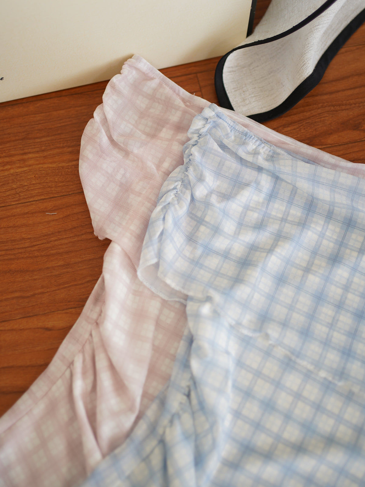 Rosie Plaid OFF-shoulder Top