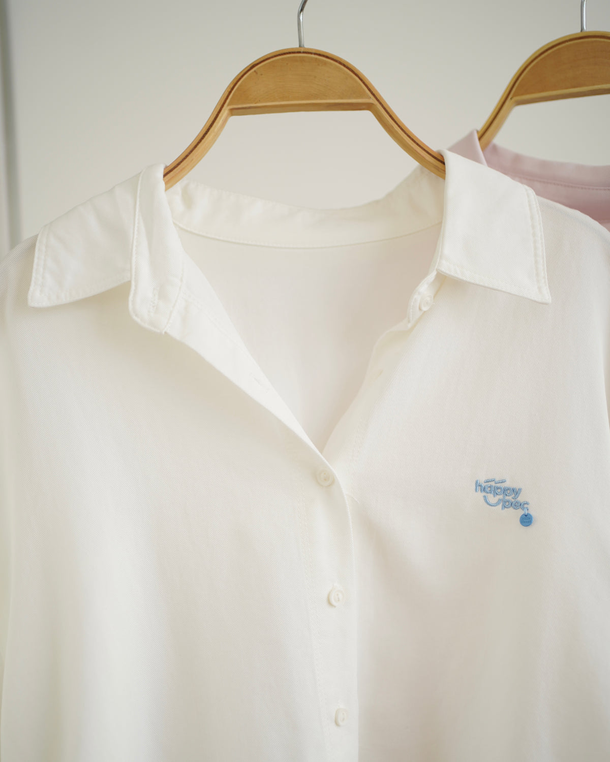 Embroidery Boxy Shirt (Anti-wrinkle fabric)