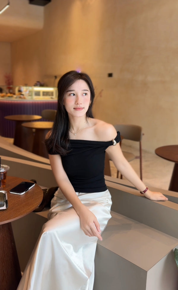 Belle Twisted Padded Top - LovelyMadness Clothing Malaysia