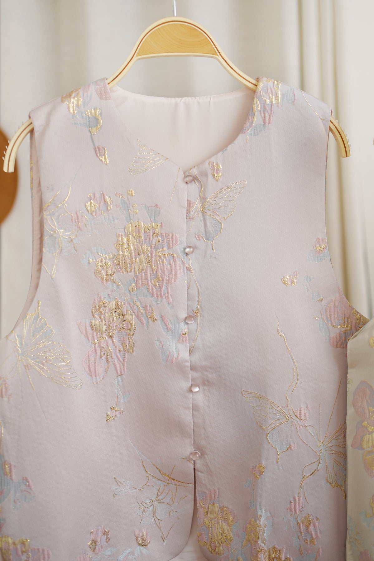 YUE Oriental Vest (With inner tank)