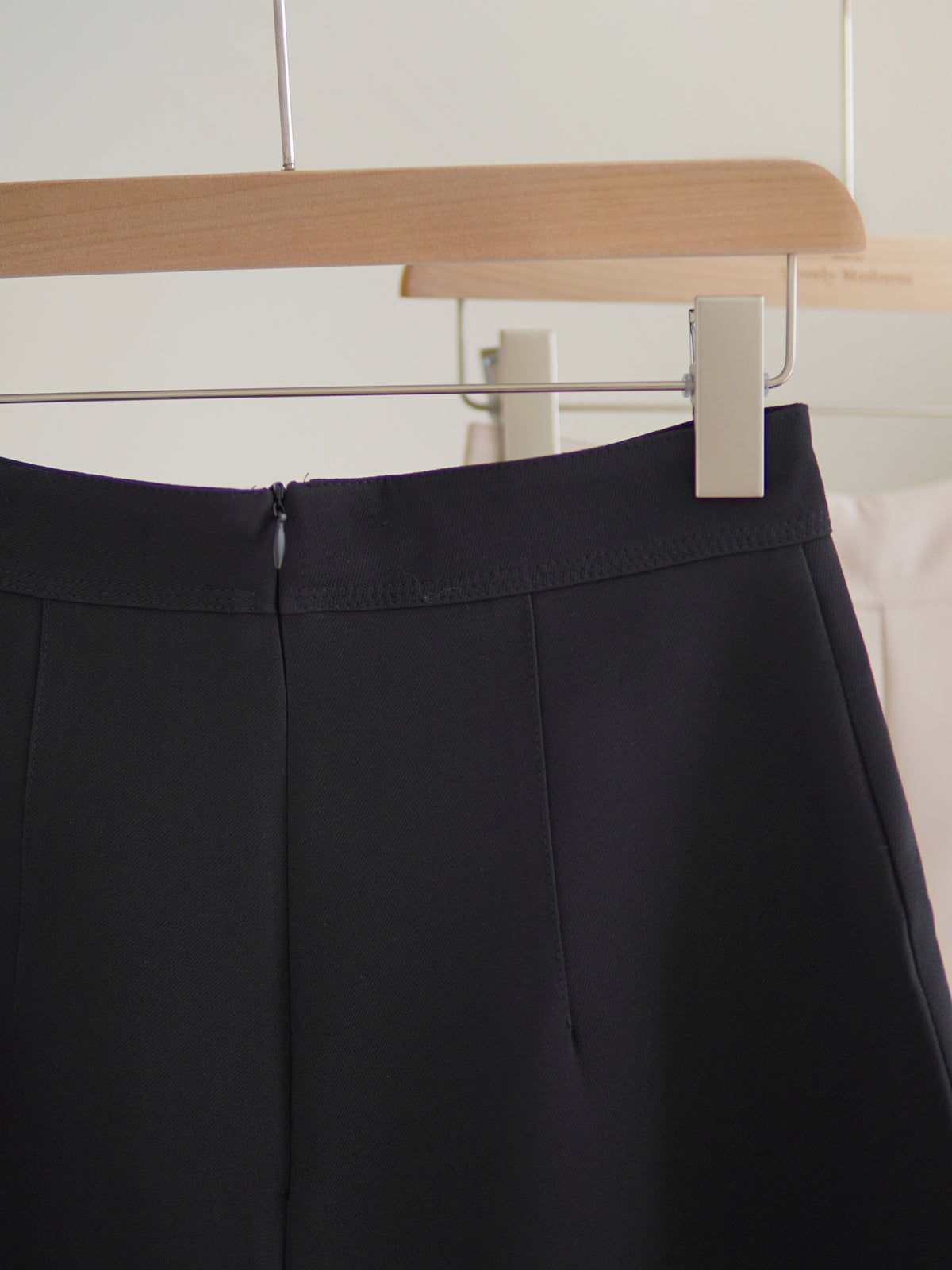[LM.made] Laylia Tailored A-line Shorts