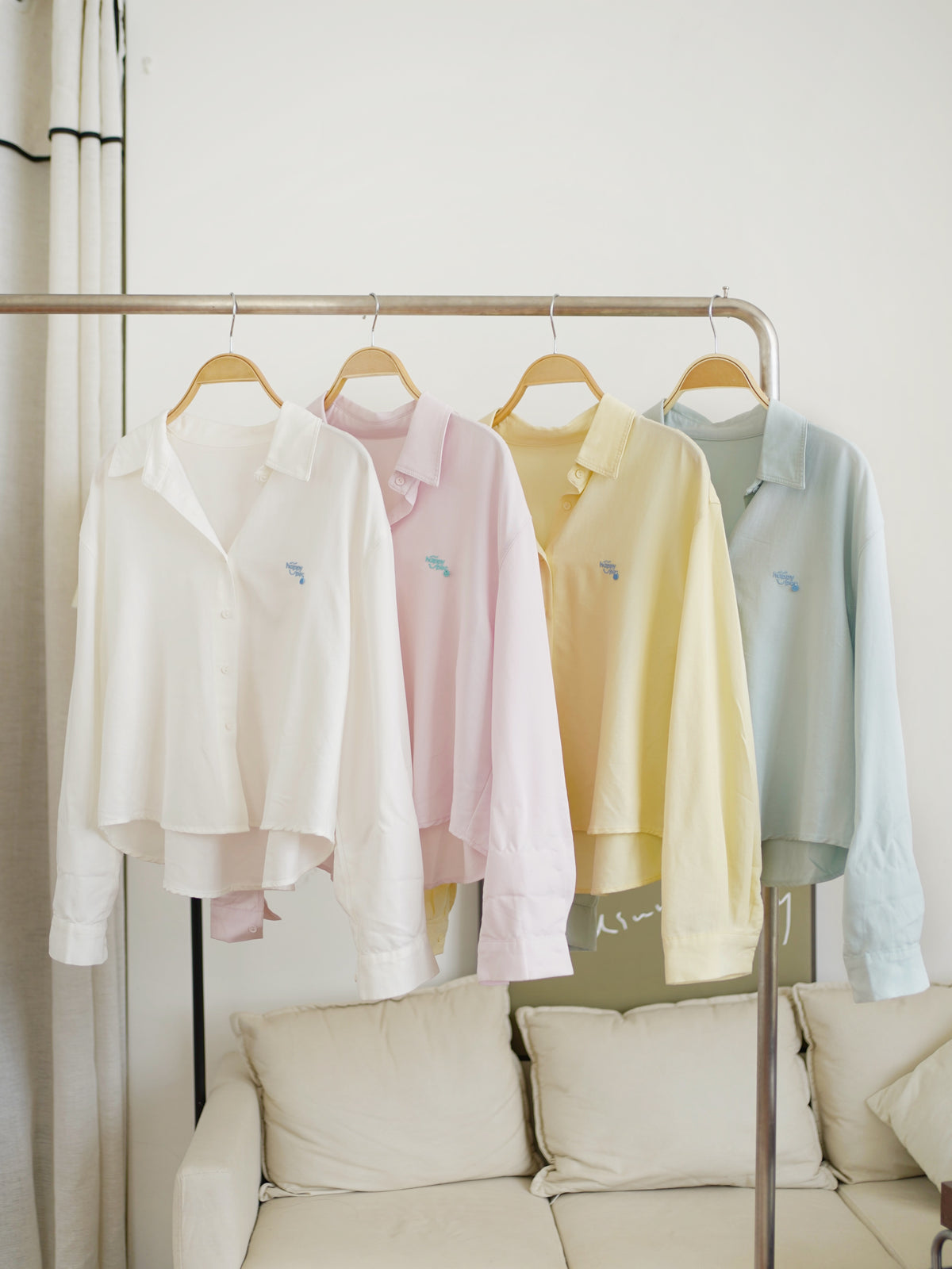 Embroidery Boxy Shirt (Anti-wrinkle fabric)