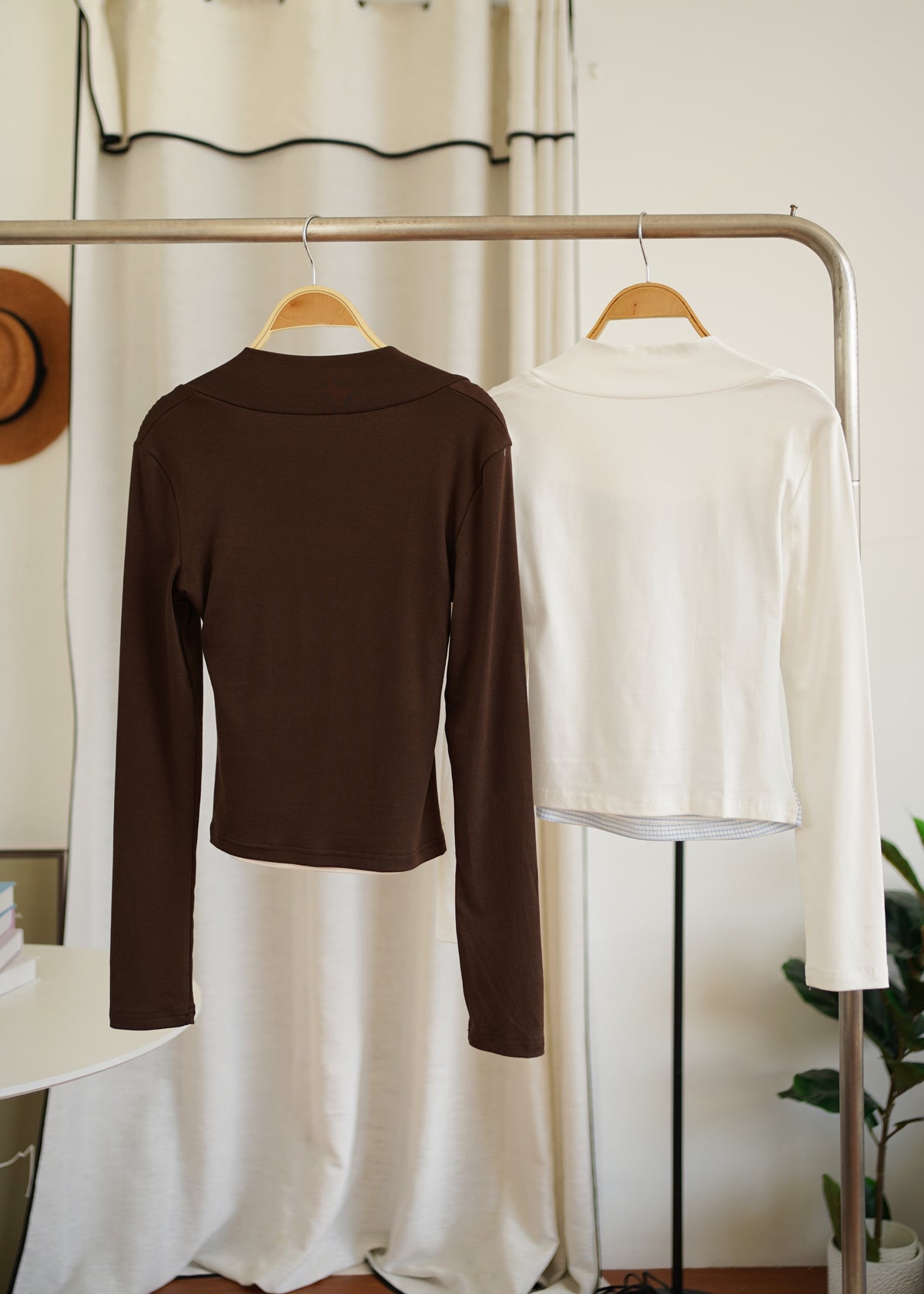 Judy Contrast Top