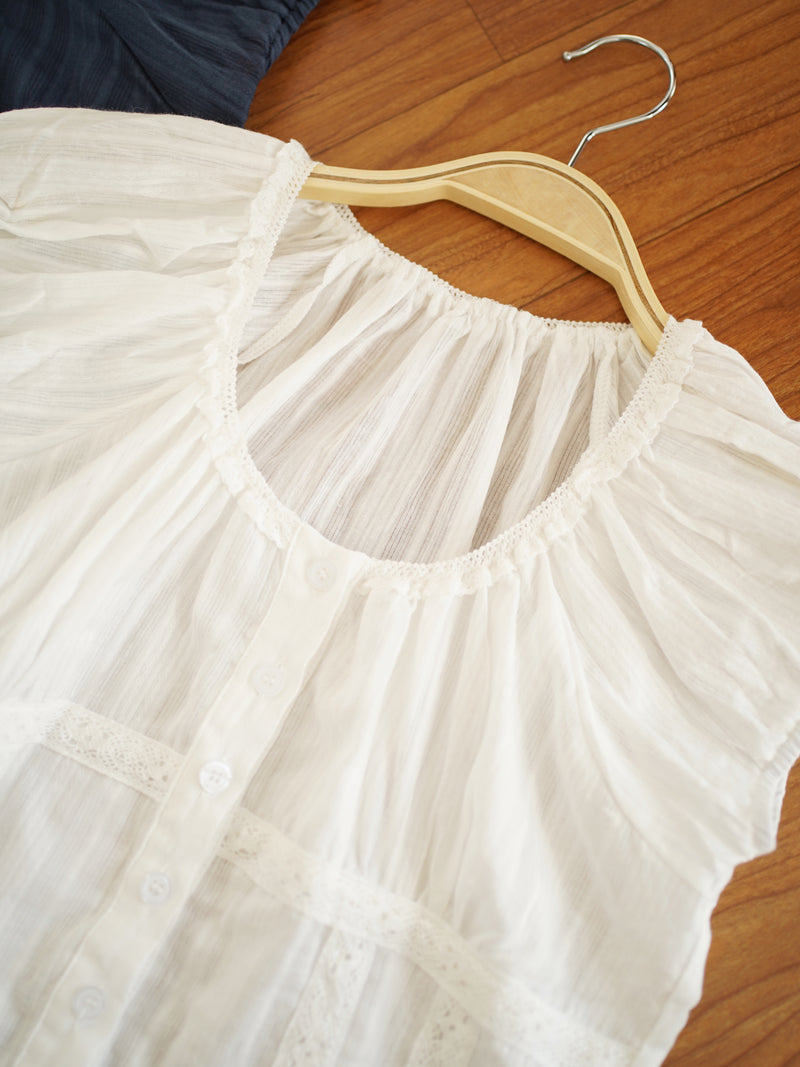 FIONA Lace Eyelet Top