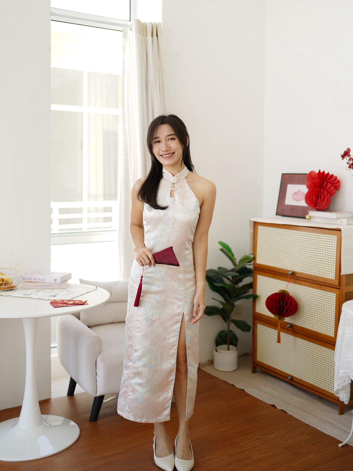 Soft Bloom Cheongsam