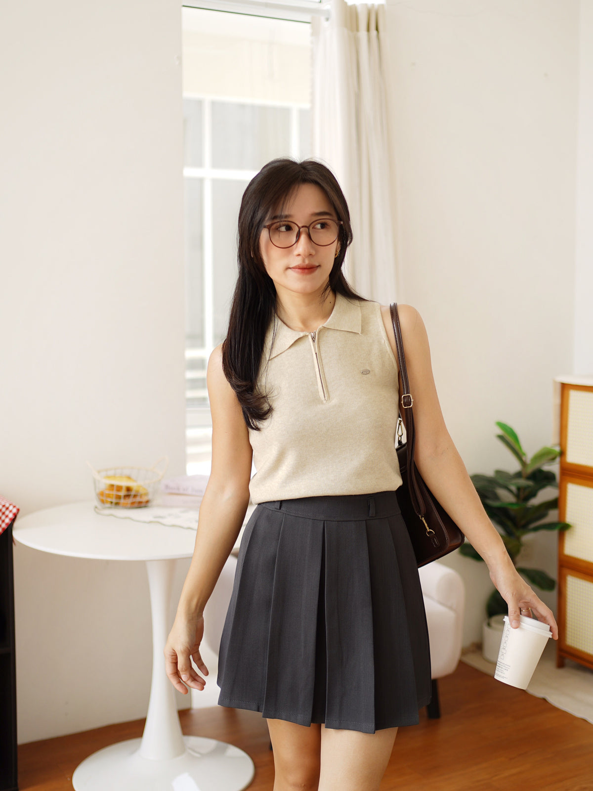 Venice Collar Zipper Top