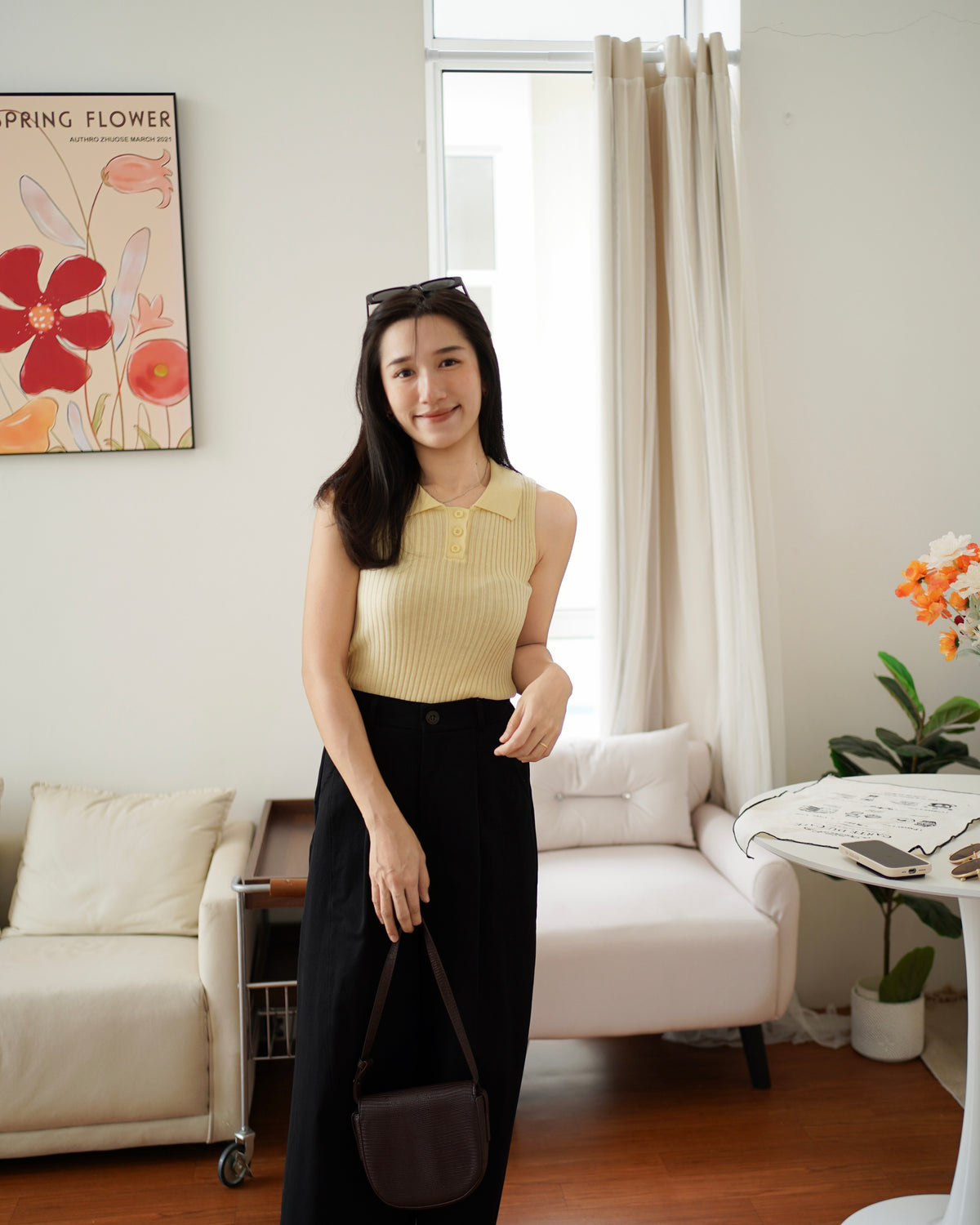 Rea Collar Button Top