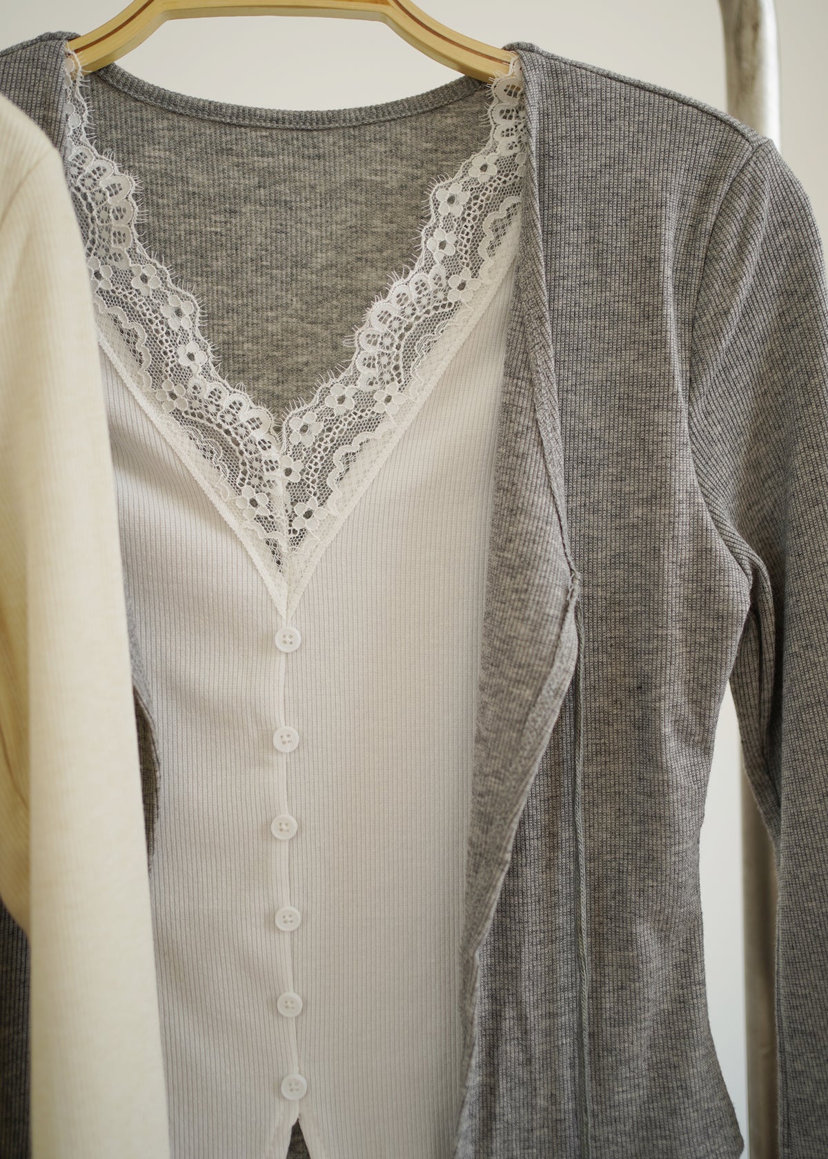 Qira Lace Trim Top