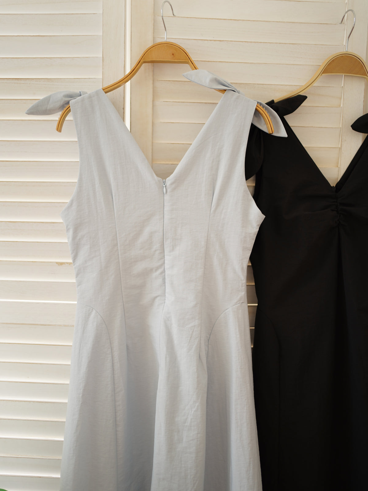 Laura Ribbon V Dress - LovelyMadness Clothing Malaysia