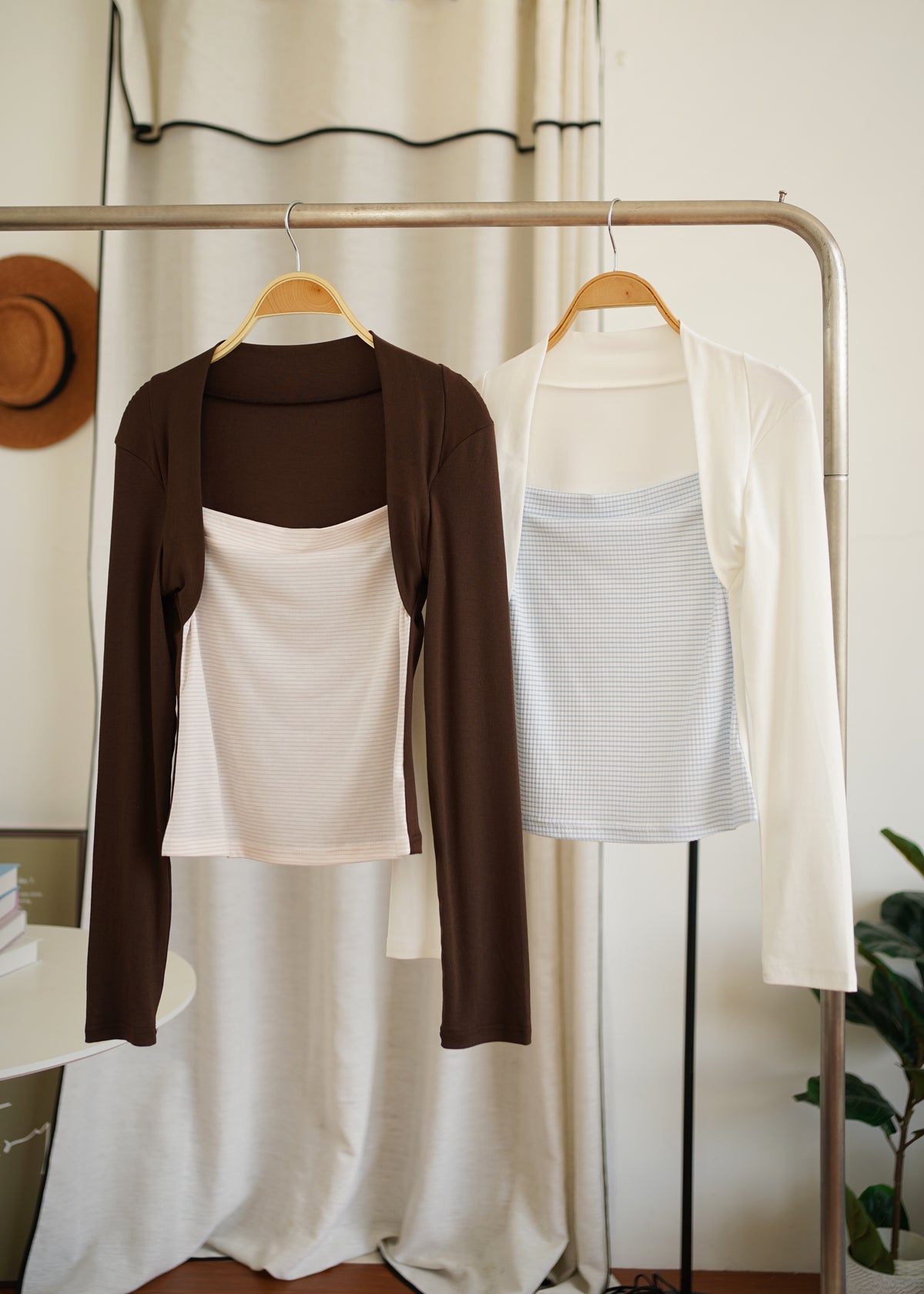Judy Contrast Top