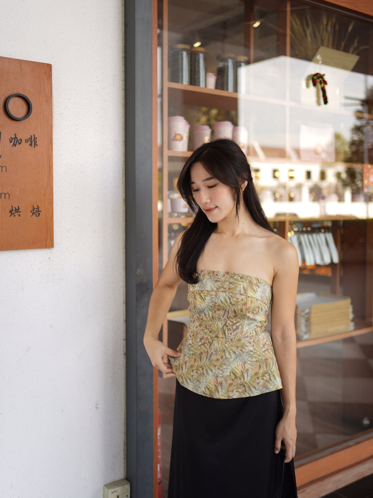 Monroe Oriental Tube