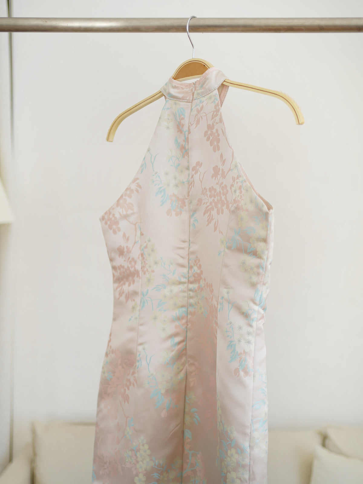 Soft Bloom Cheongsam