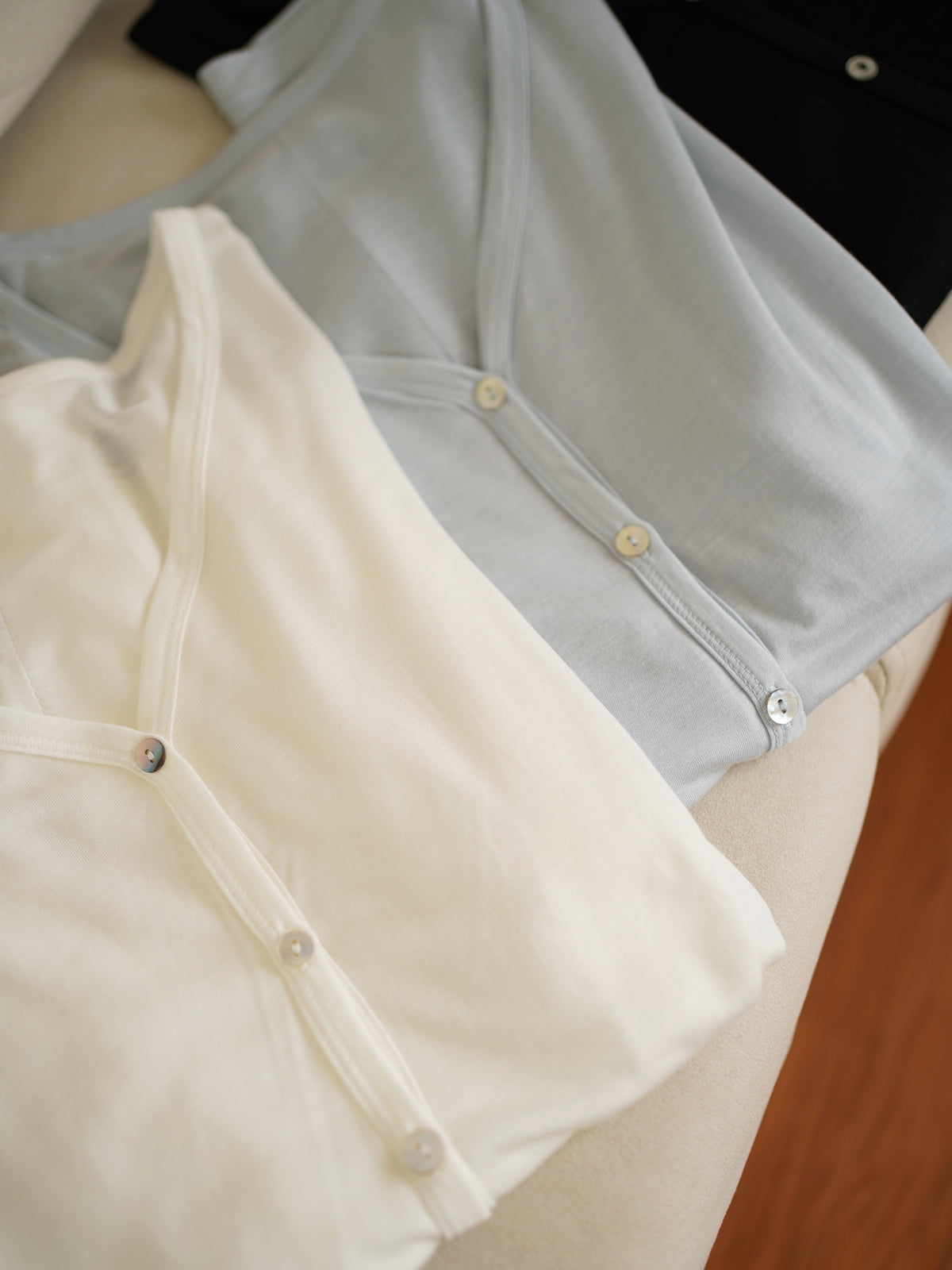 Aretta’s Cardi / Top