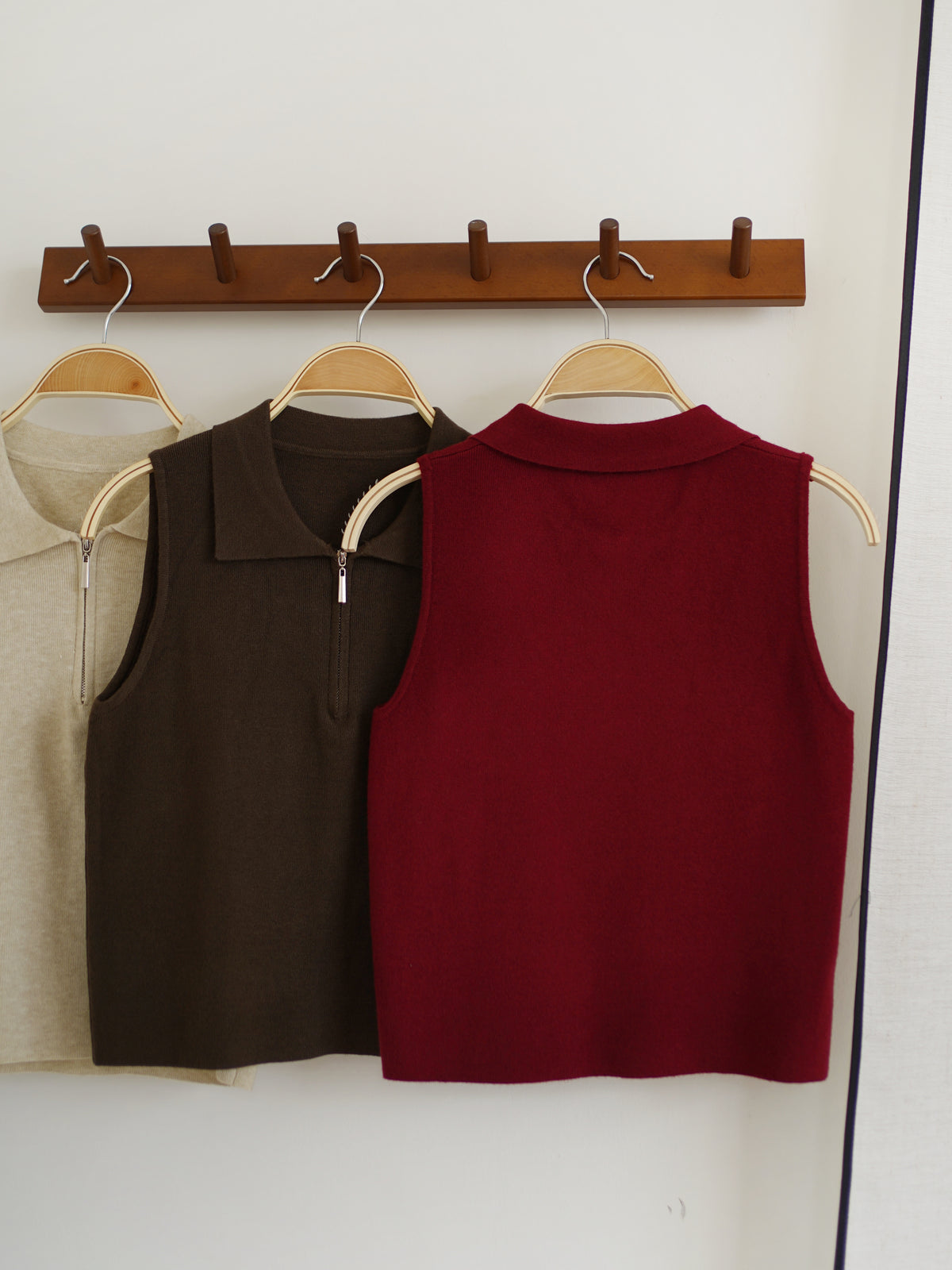 Venice Collar Zipper Top