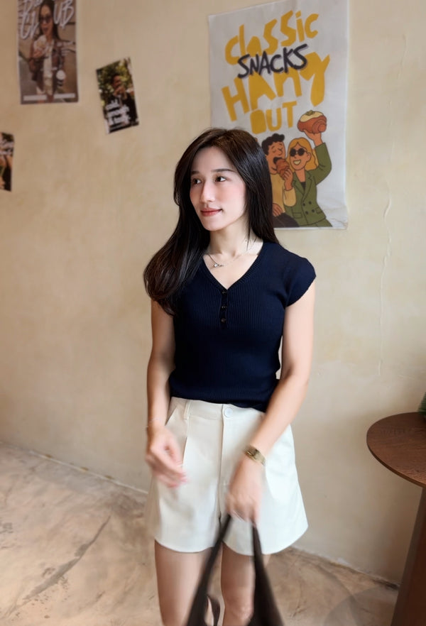 Qira Knit Top