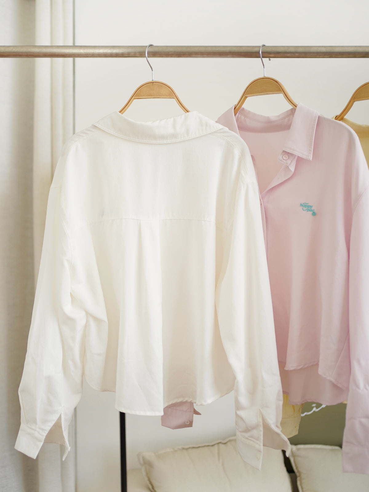 Embroidery Boxy Shirt (Anti-wrinkle fabric)