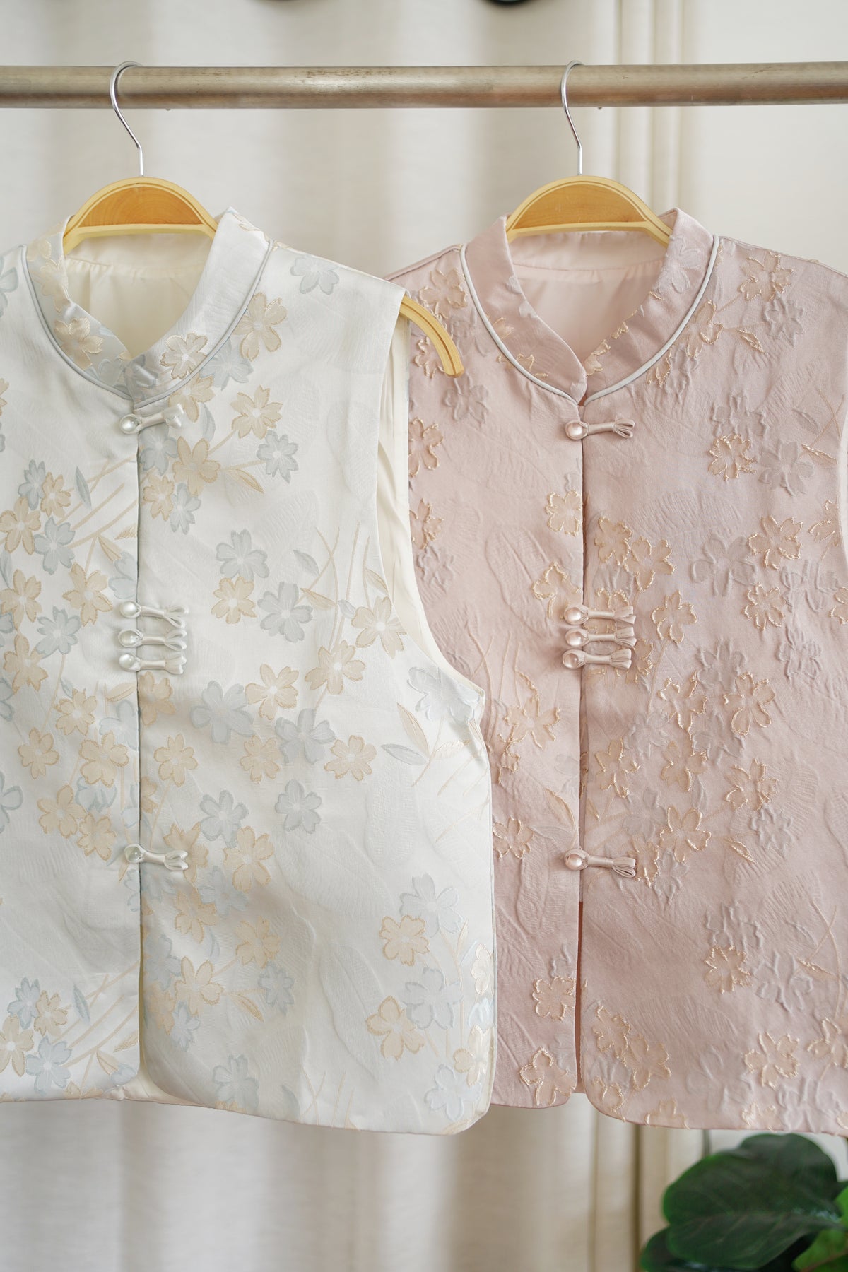 MING Oriental Vest (with Inner Tank)