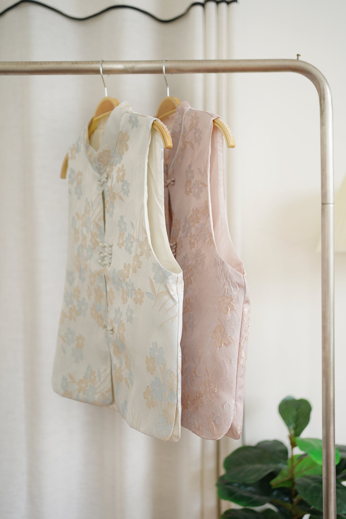 MING Oriental Vest (with Inner Tank)
