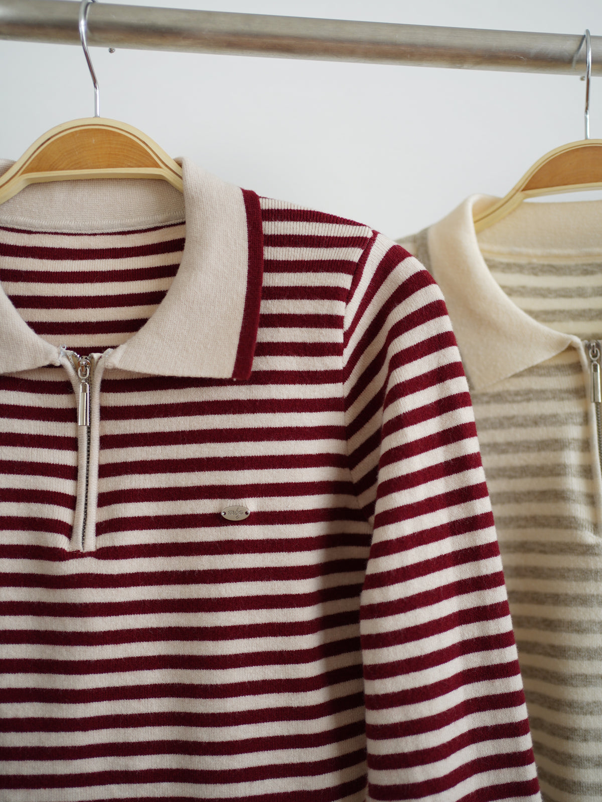 Stripe Collar Zipper Top