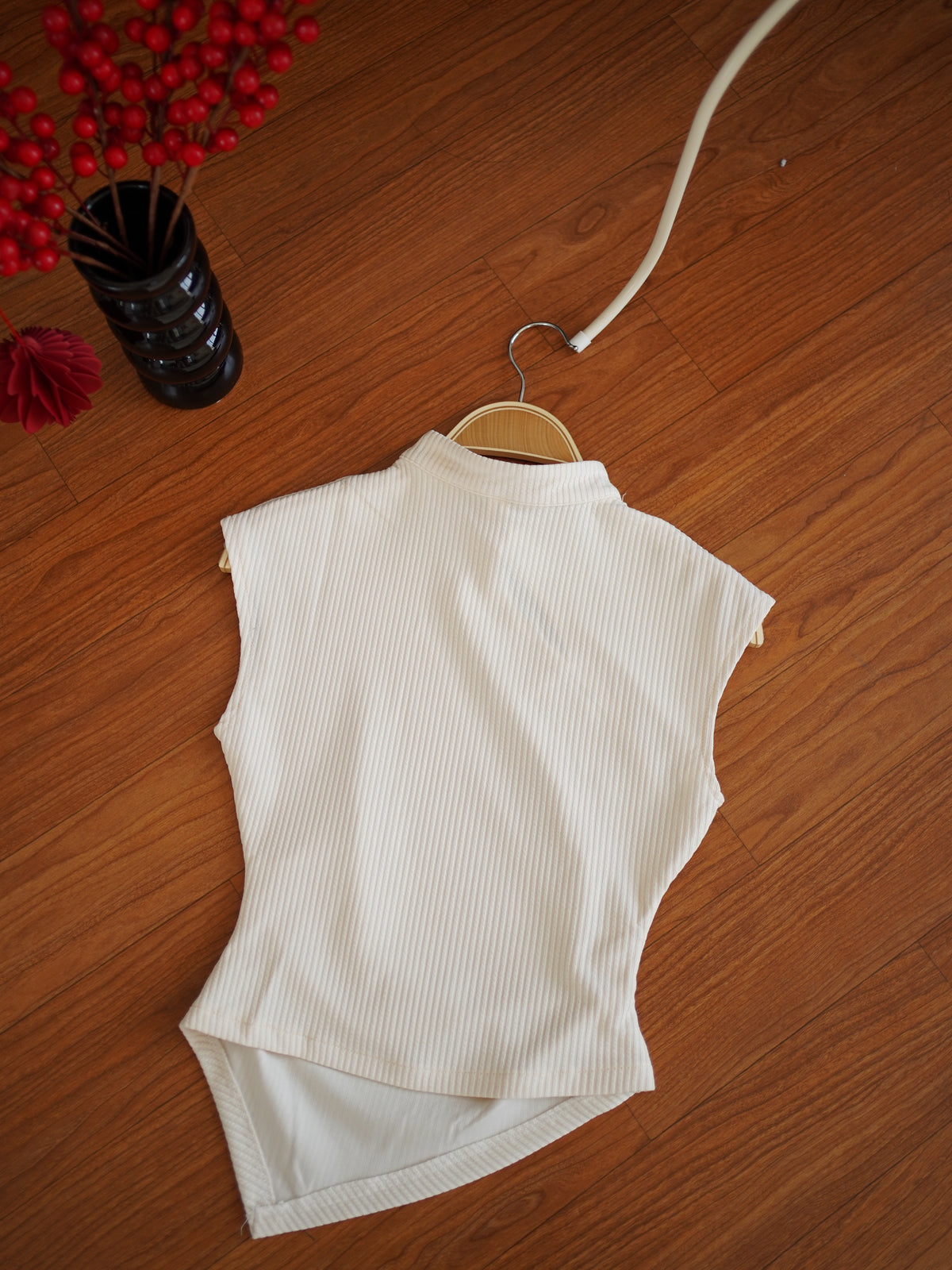 ER Ivory Mandarin Collar Top