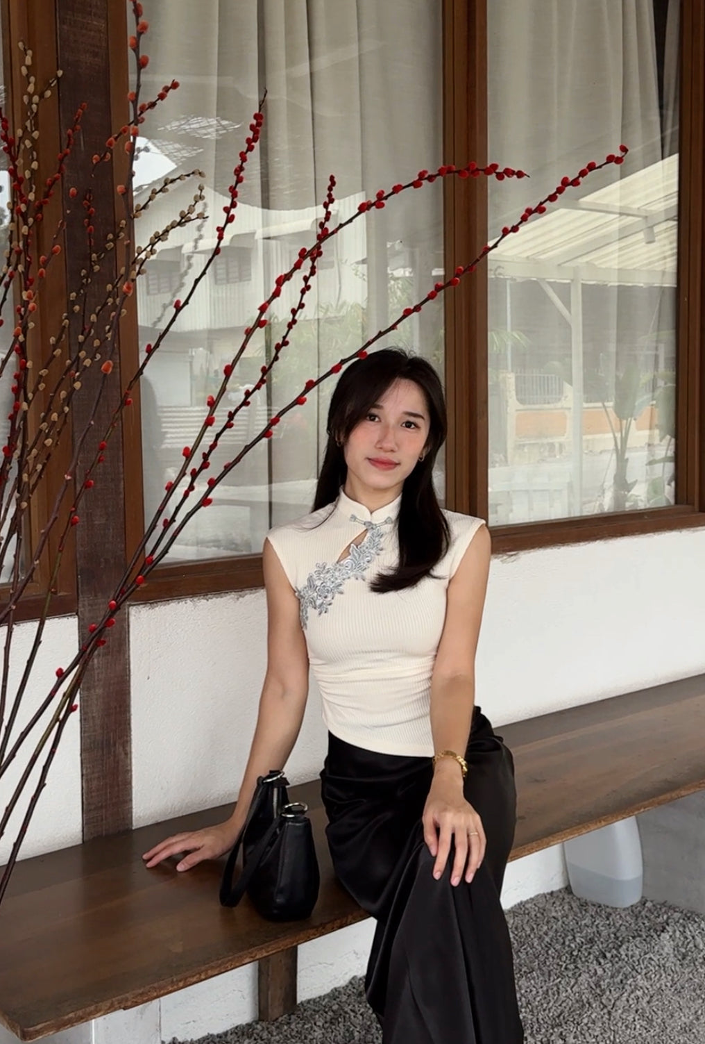 ER Ivory Mandarin Collar Top