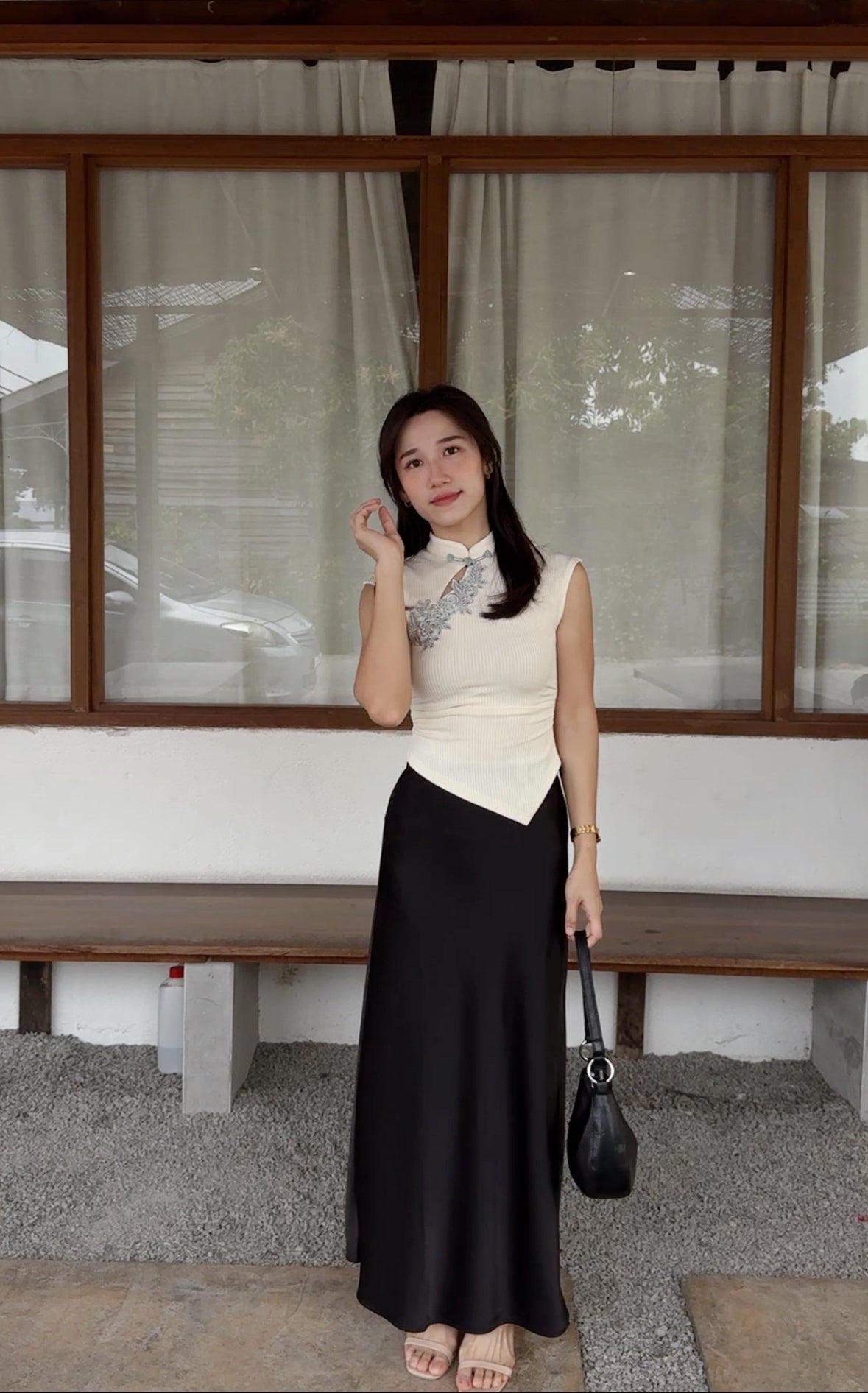 ER Ivory Mandarin Collar Top