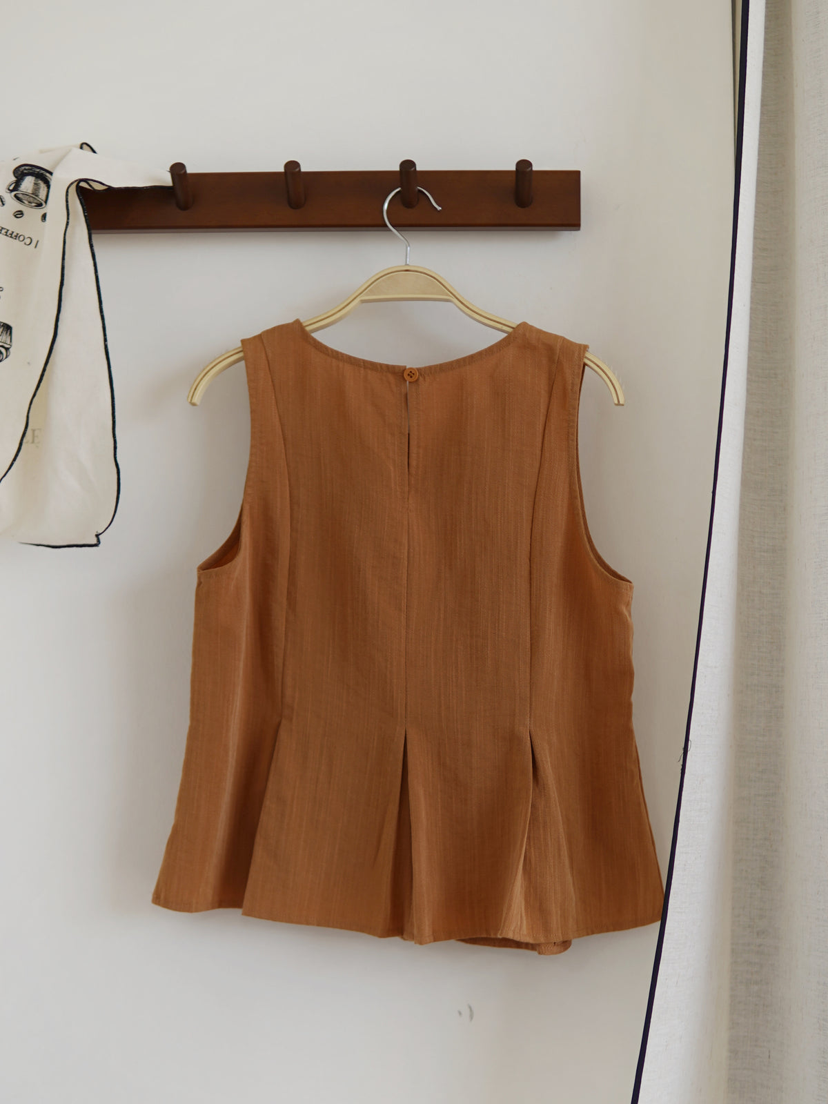 Amber Poise Top