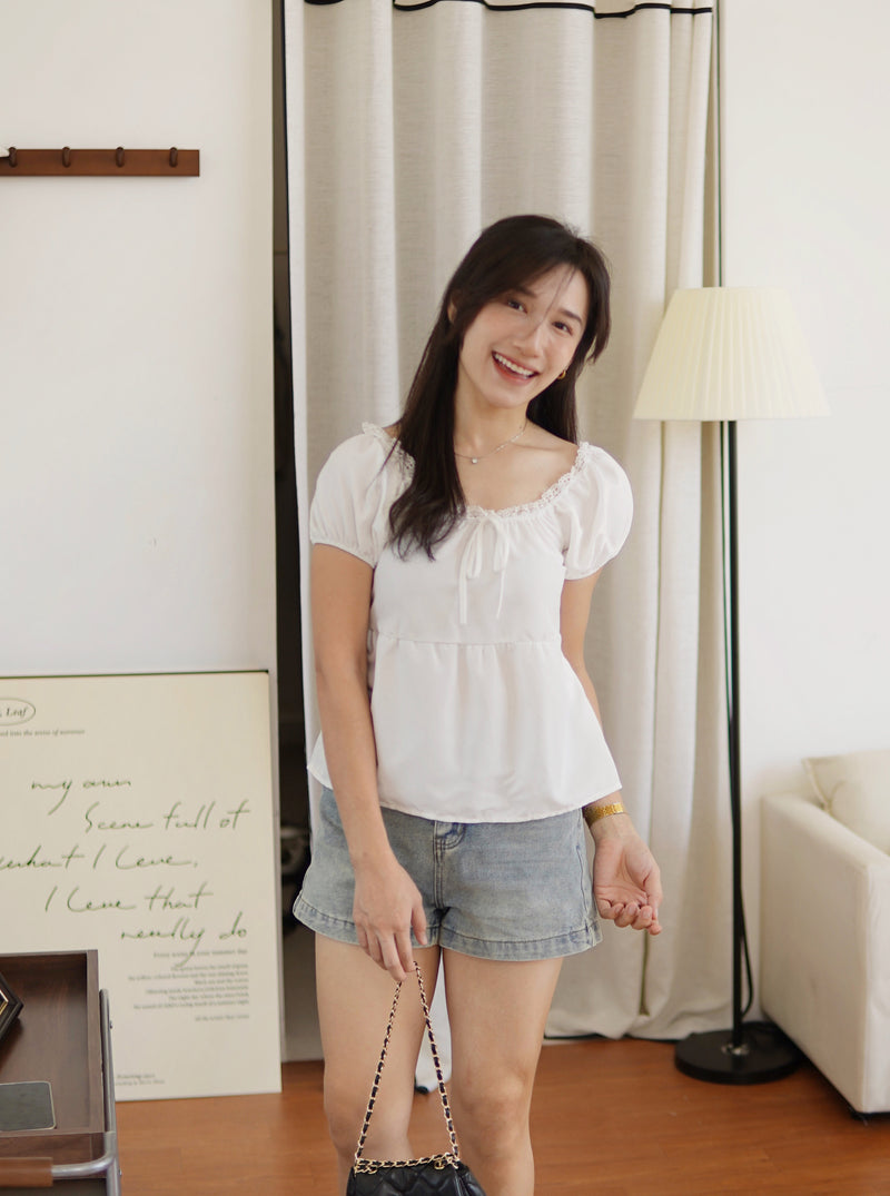 JULENE EYELET PUFF BLOUSE