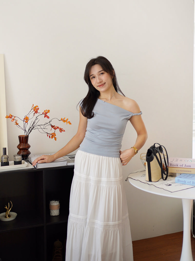 Belle Twisted Top