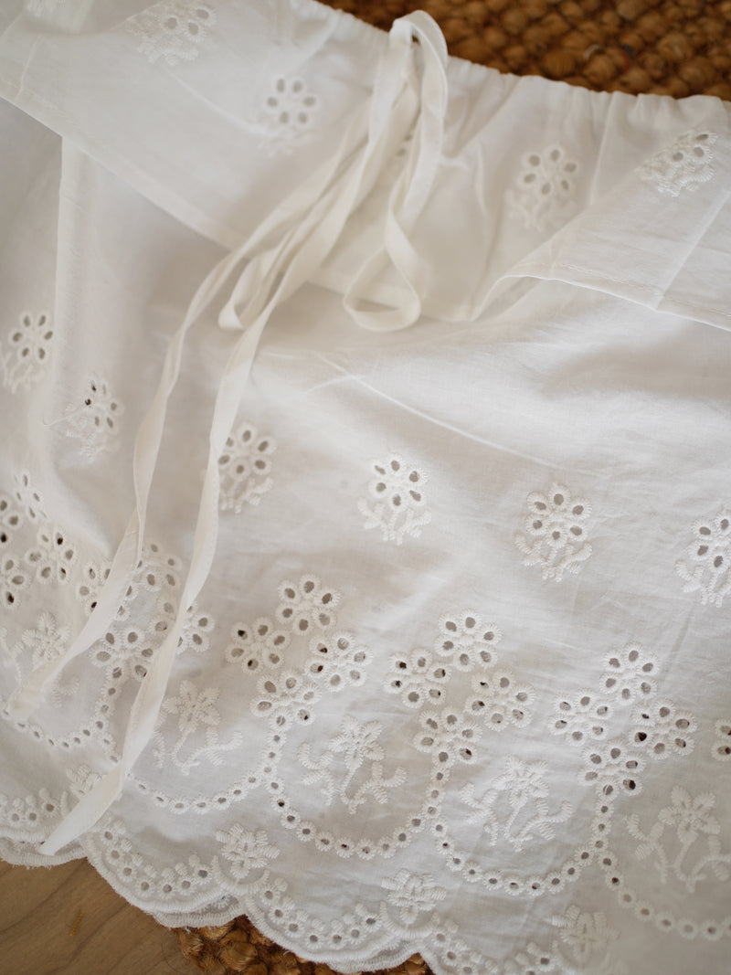 Onni Eyelet Tube Top