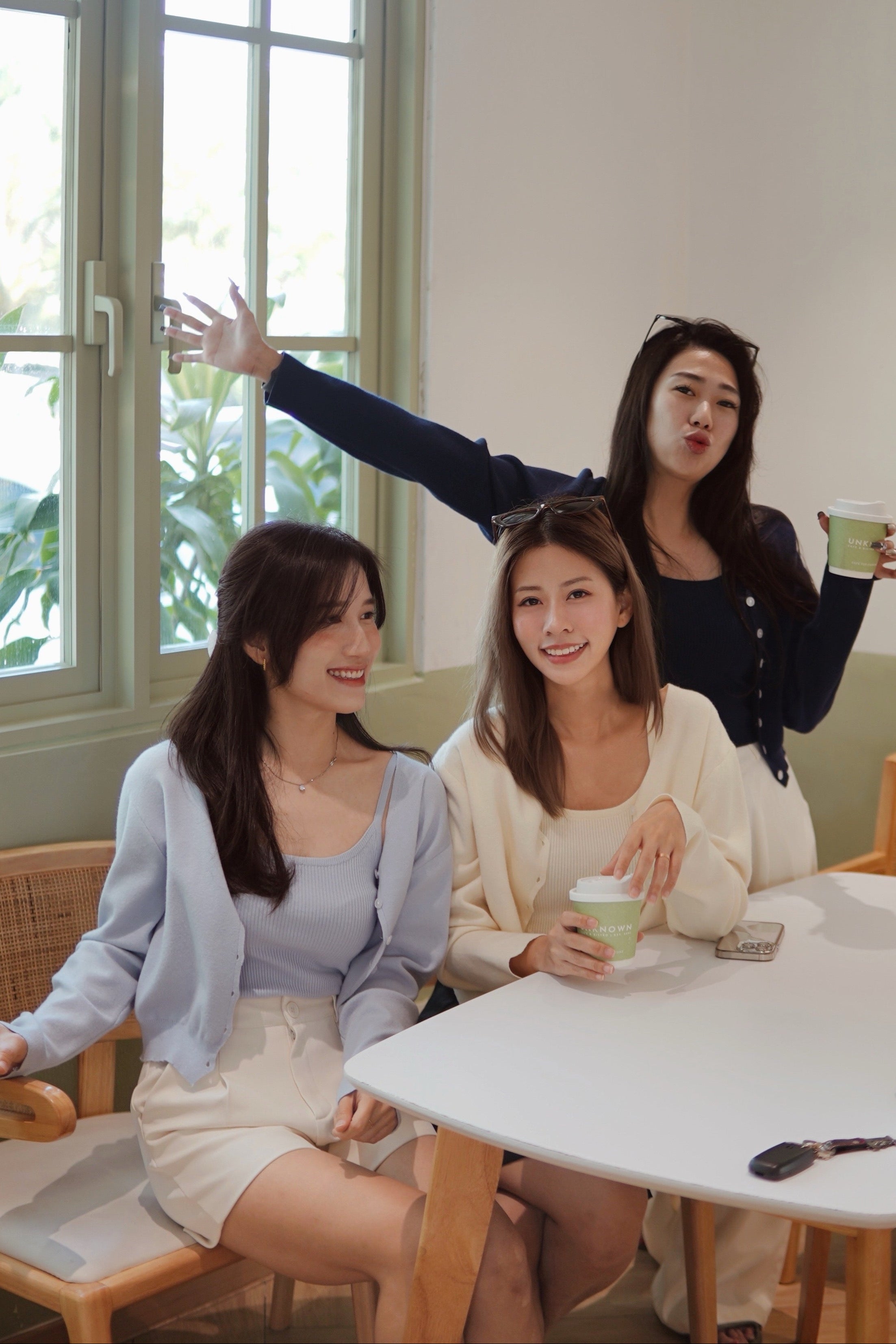 Lovely Madness - Online Clothing Store