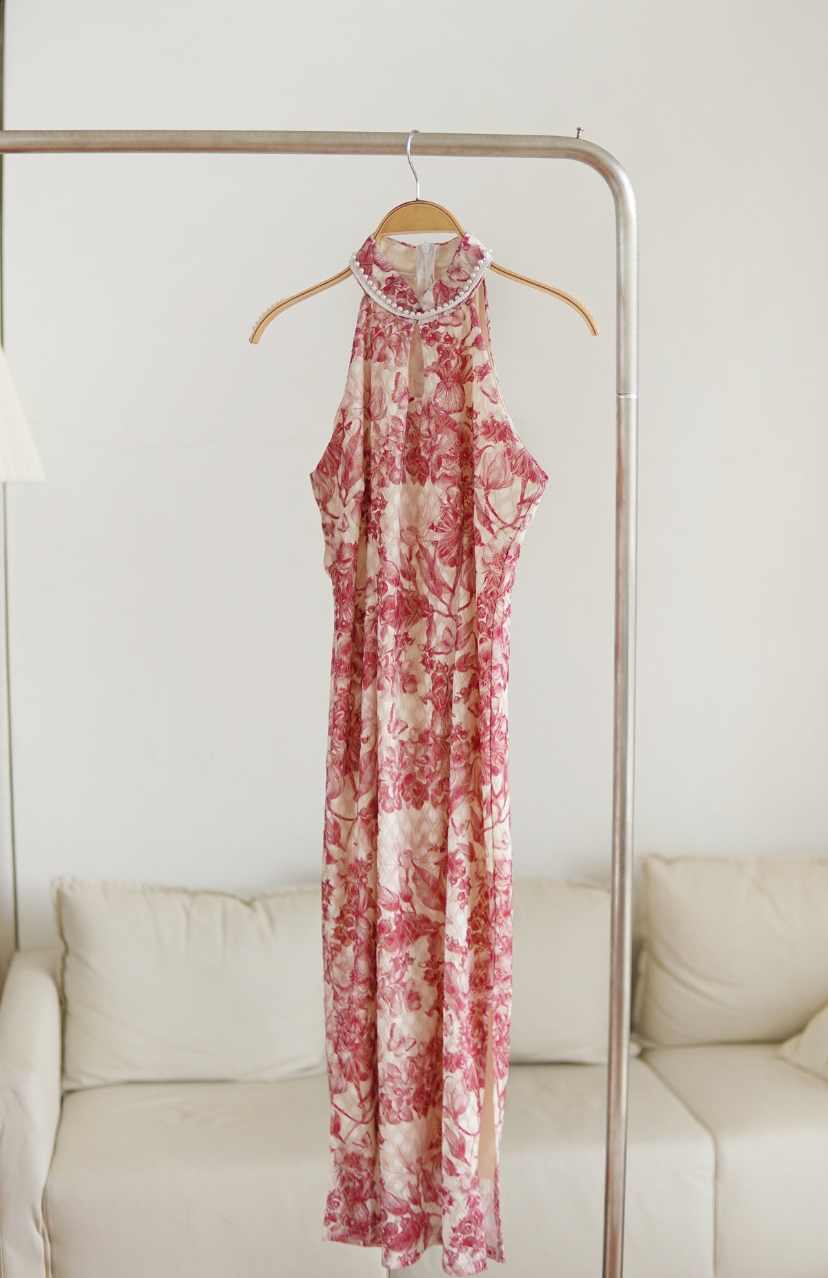 Rosé Elegance' Cheongsam
