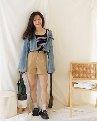 Khaki Alined Short