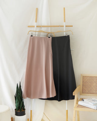 ANDREA SATIN MERMAID SKIRT