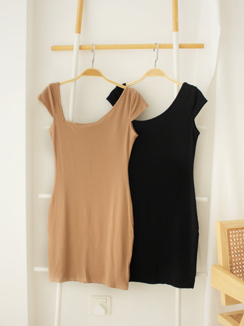 OBLIQUE BODYCON DRESS - LovelyMadness Clothing Malaysia
