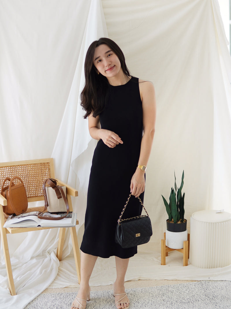 GRACE COLUMN KNIT DRESS - LovelyMadness Clothing Malaysia