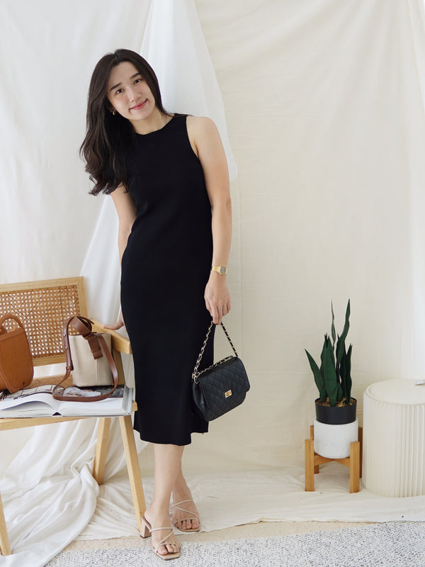 GRACE COLUMN KNIT DRESS - LovelyMadness Clothing Malaysia