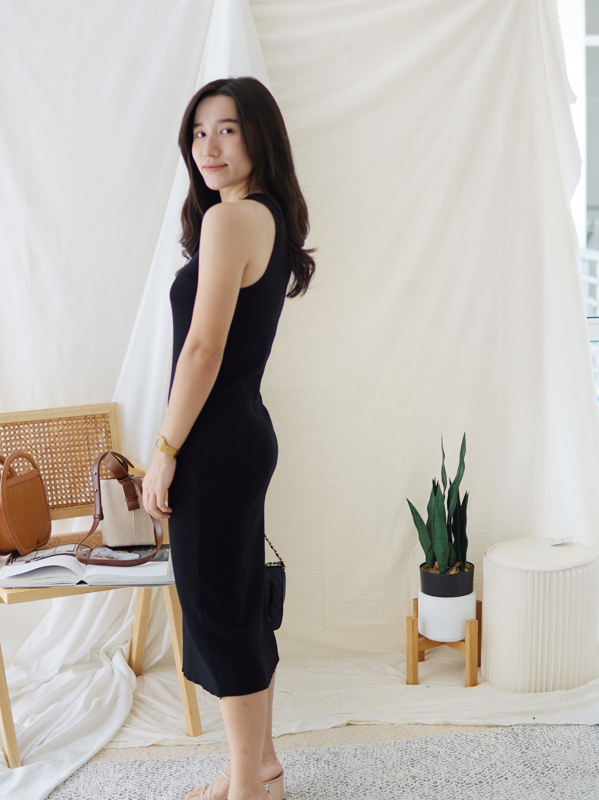 GRACE COLUMN KNIT DRESS - LovelyMadness Clothing Malaysia