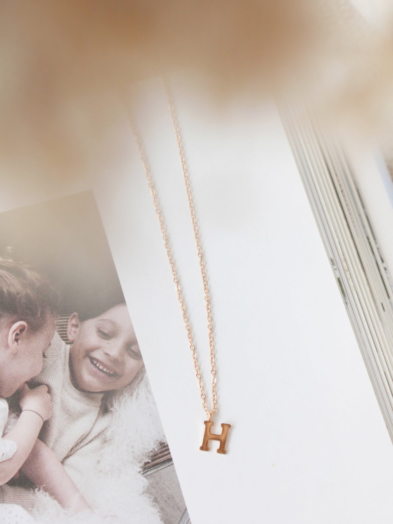 H ROSEGOLD NECKLACE