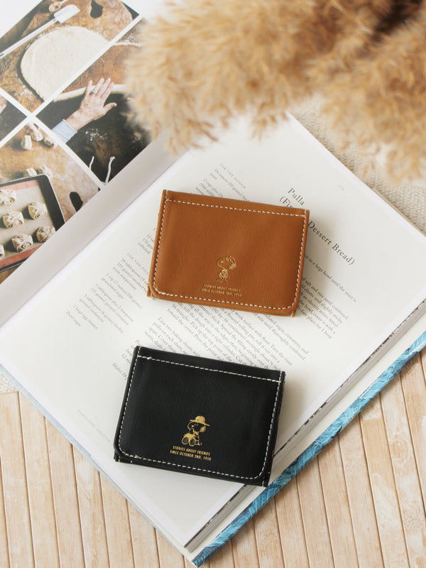 SNOOPY FLIP CARD WALLET - LovelyMadness Clothing Malaysia
